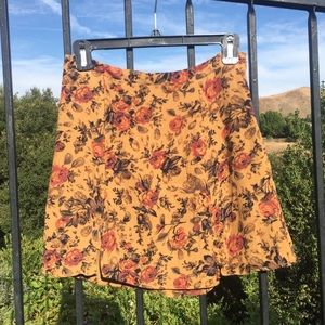 Floral mini skirt